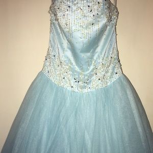 Prom dress